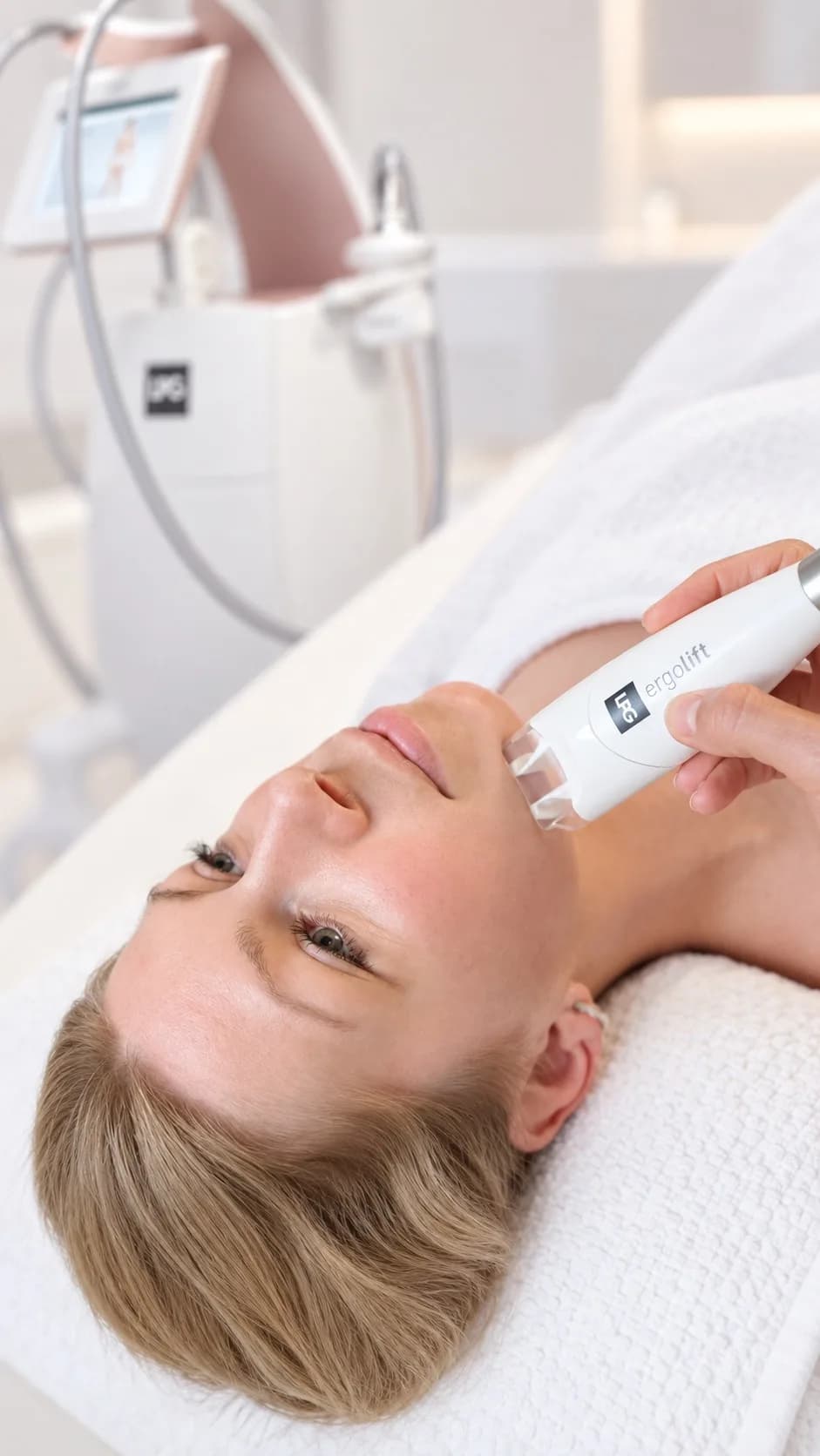 LPG Endermolift Gesichtsbehandlung im Kosmetikstudio La Femme